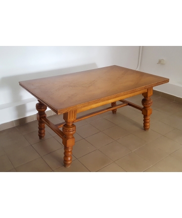 Zabytkowy stół rozkładany, rzeźbiony, inkrustowany - 152 / 248 cm